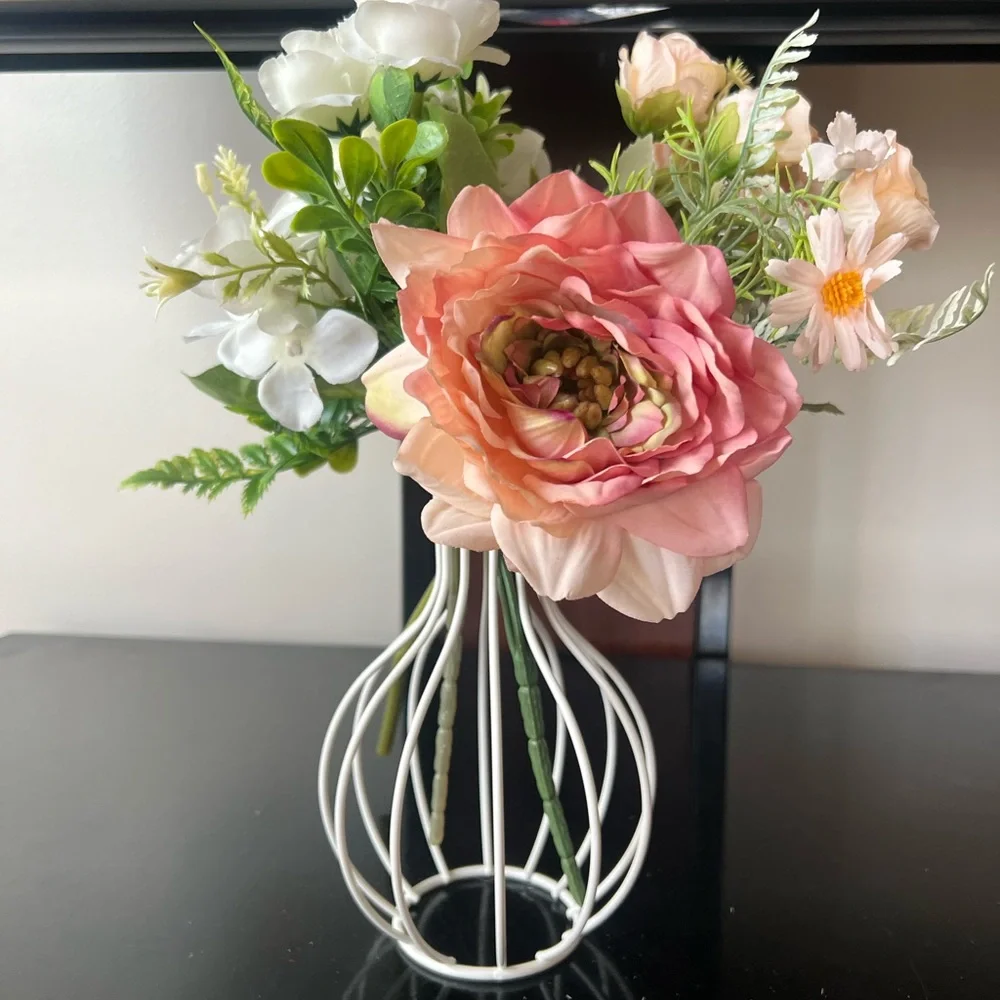 Elegant Pink and White Floral Arrangement